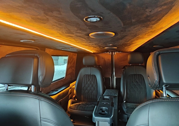 Mercedes-Benz Vito cena 120417 przebieg: 79293, rok produkcji 2018 z Kraków małe 106